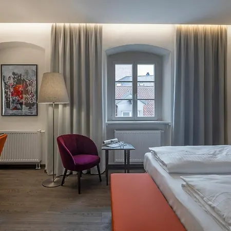 Otel Altstadthotel Der Patrizier