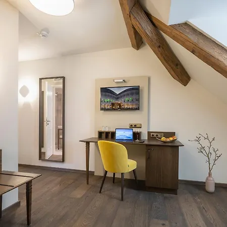 Altstadthotel Der Patrizier 4* רגנסבורג