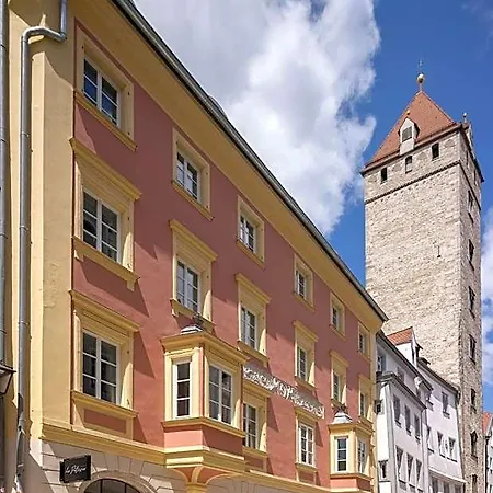 Hotel Altstadthotel Der Patrizier 4*