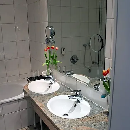 Altstadthotel Der Patrizier מלון 4*