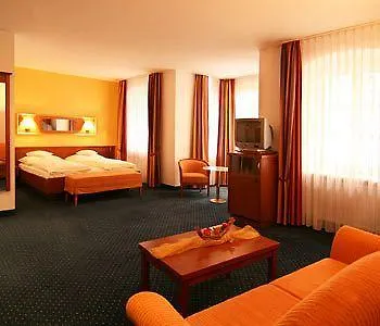 Altstadthotel Der Patrizier Otel Regensburg