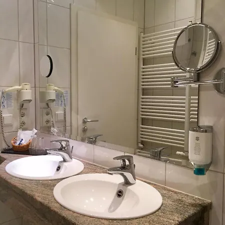 Altstadthotel Der Patrizier 4*